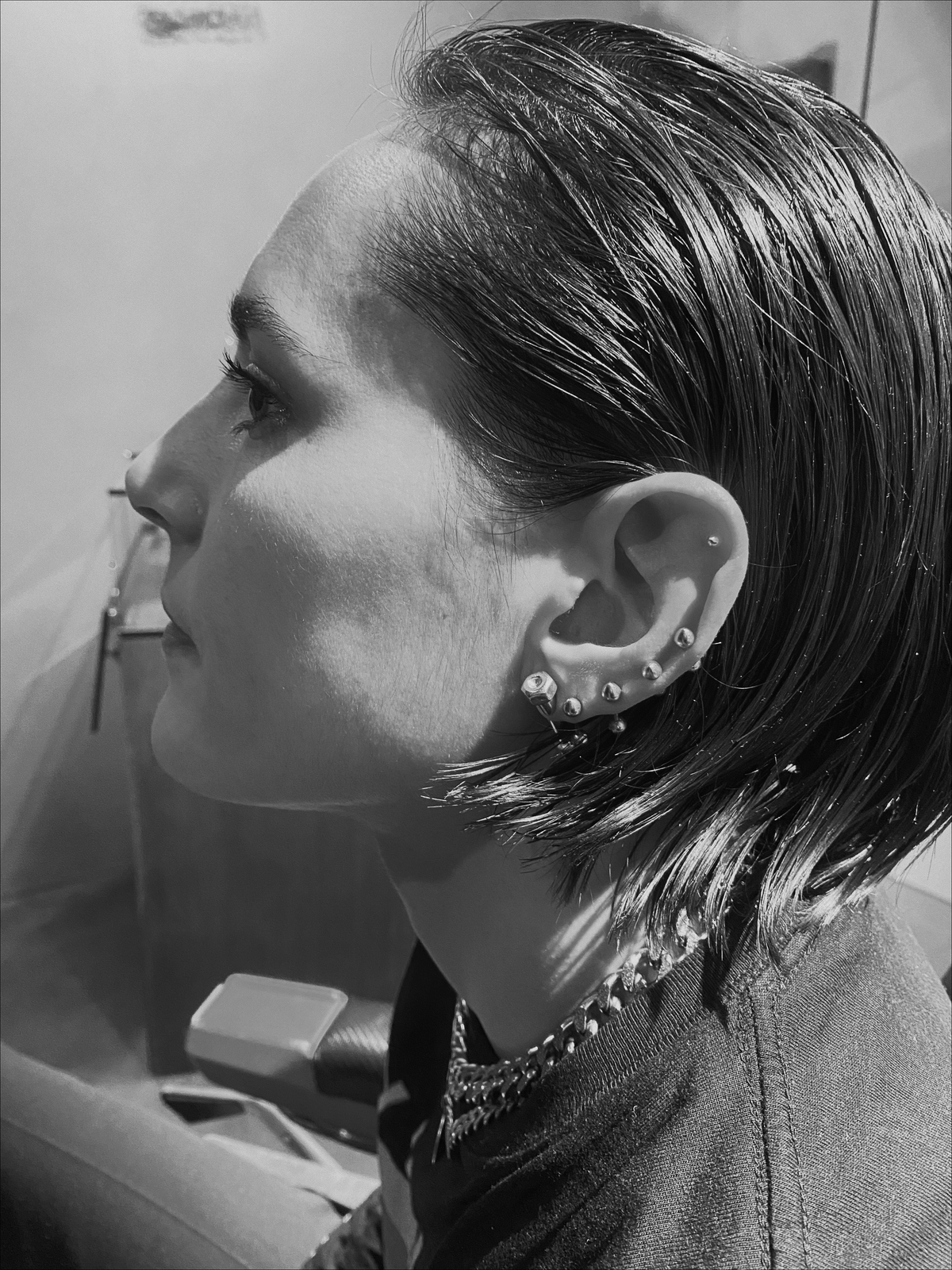Curated ear, studio